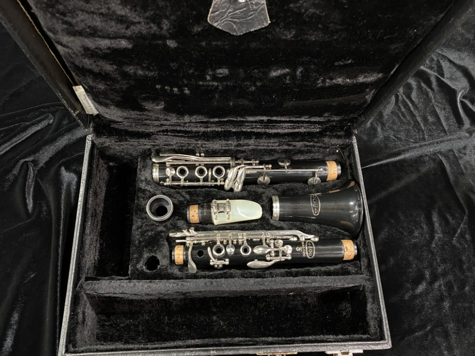 Photo Vito Resotone Bb Clarinet - All New Pads & Ready to Go! - Serial # B71139